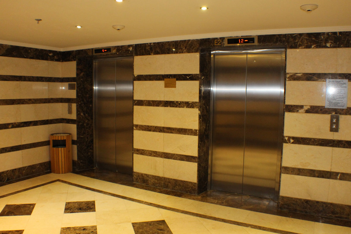 Lift - Taiba Arac Suites Madinah